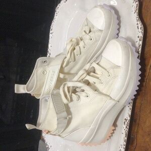 Converse Run Star Hike, Like New